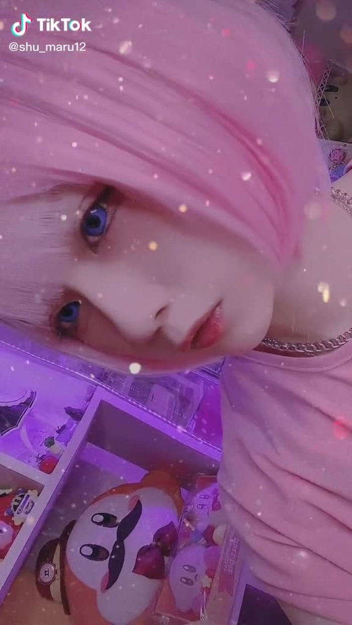 あざといMAX🥺ぴえーん。コスプレリクエスト募集中✌︎('ω')✌︎