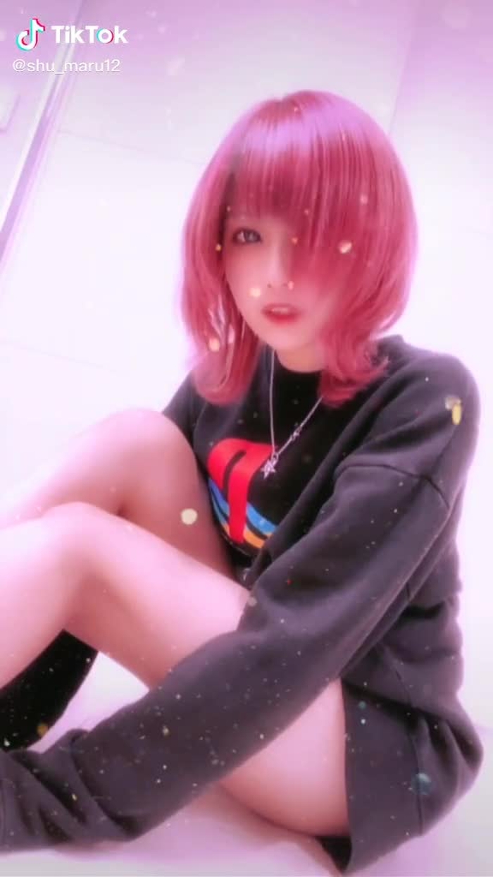 遅れた#いい太ももの日 🦵💕(笑) #派手髪 #ショートウルフ #おすすめ #vintagebling