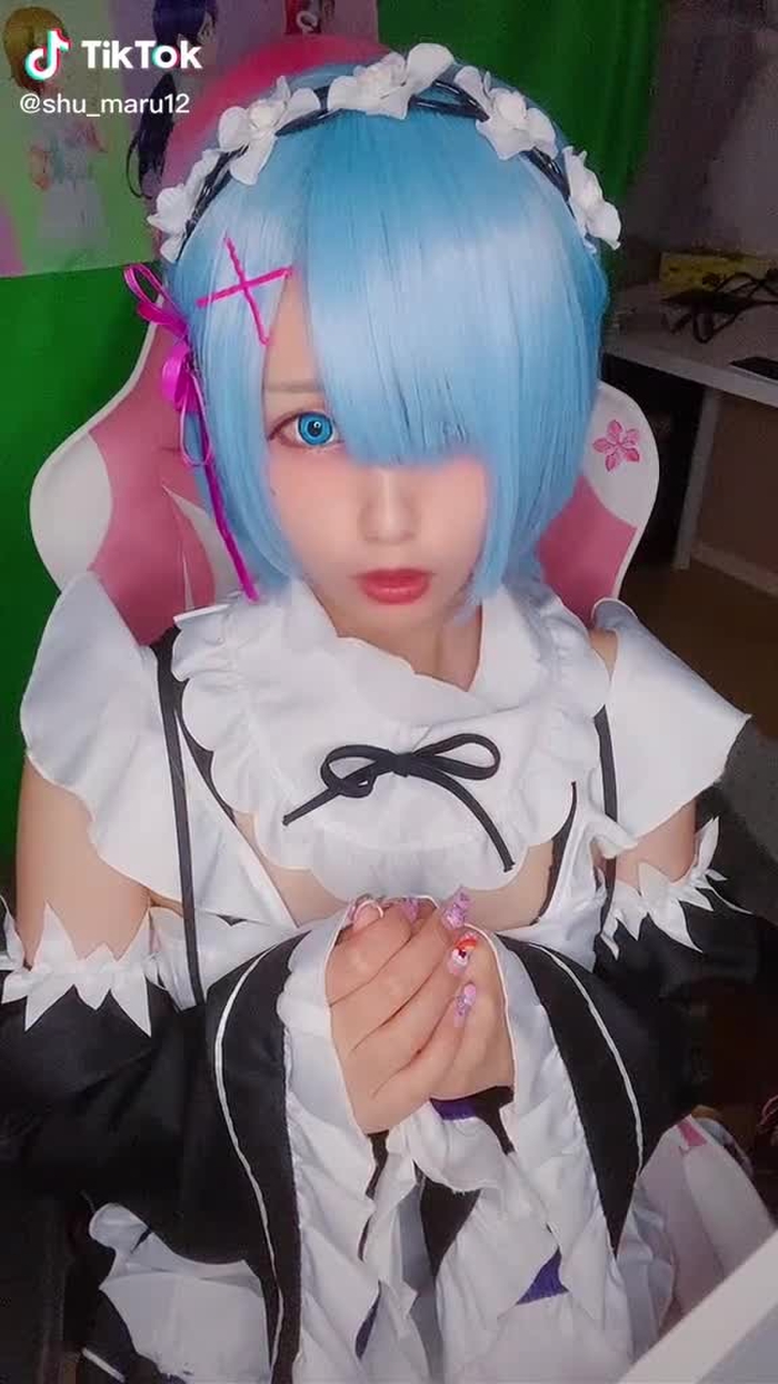 レムコス＼＼\└ (' ω ') 」//／／ #リゼロ #レム #レムコス #コスプレ #内カメ反転注意 #コスプレ女子 #おすすめ #おすすめ乗りたい