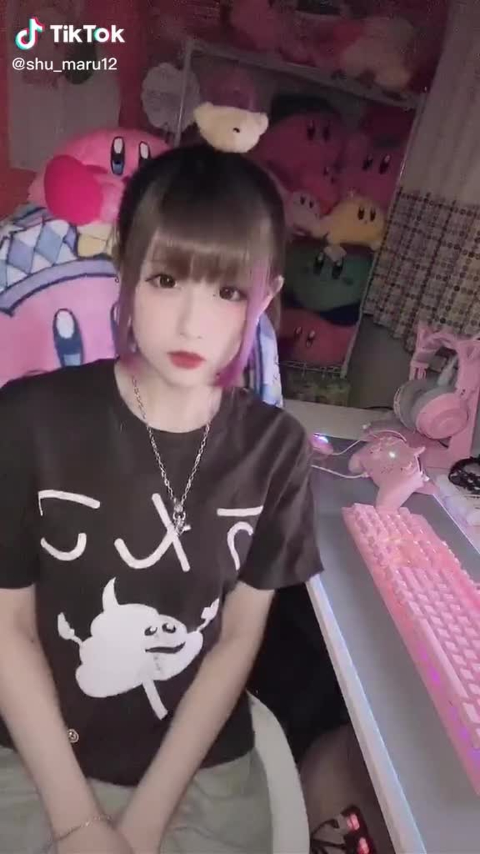 TikTok (ティックトック) で しゅまる🦖🍭 (@shu_maru12) の動画を見る 4