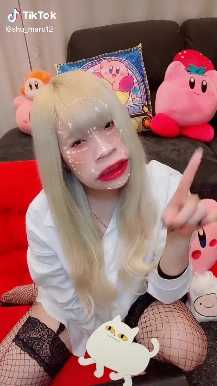 エクステ付けたあ！#ランダム変身 #tiktok教室 #おすすめ #エクステ #金髪ロング