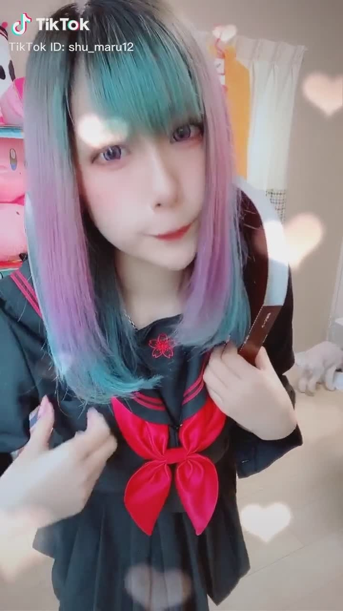 カプリコ～🥰多分…子供サイズねコレ(笑)#むぁむぁ #カプリコ 謎に #制服 #コスプレ #おすすめのりたい #おすすめ