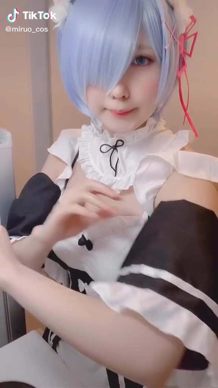 #リゼロ #レム のコスプレでお米研いでみました🍚 #おうちでコスプレ