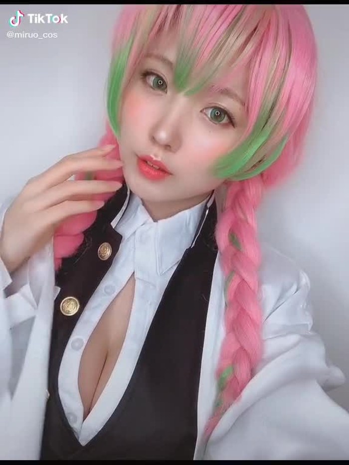 新巻読みました(単行本派) #おうちでコスプレ #鬼滅の刃 #甘露寺蜜璃