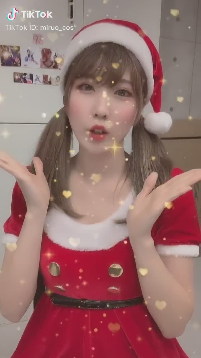 みんな素敵なクリスマスを過ごしてね💖合間に私のTikTokチェックも忘れるなよ！（笑） #tiktokxmas #おでかけxmas #2019カウントダウン
