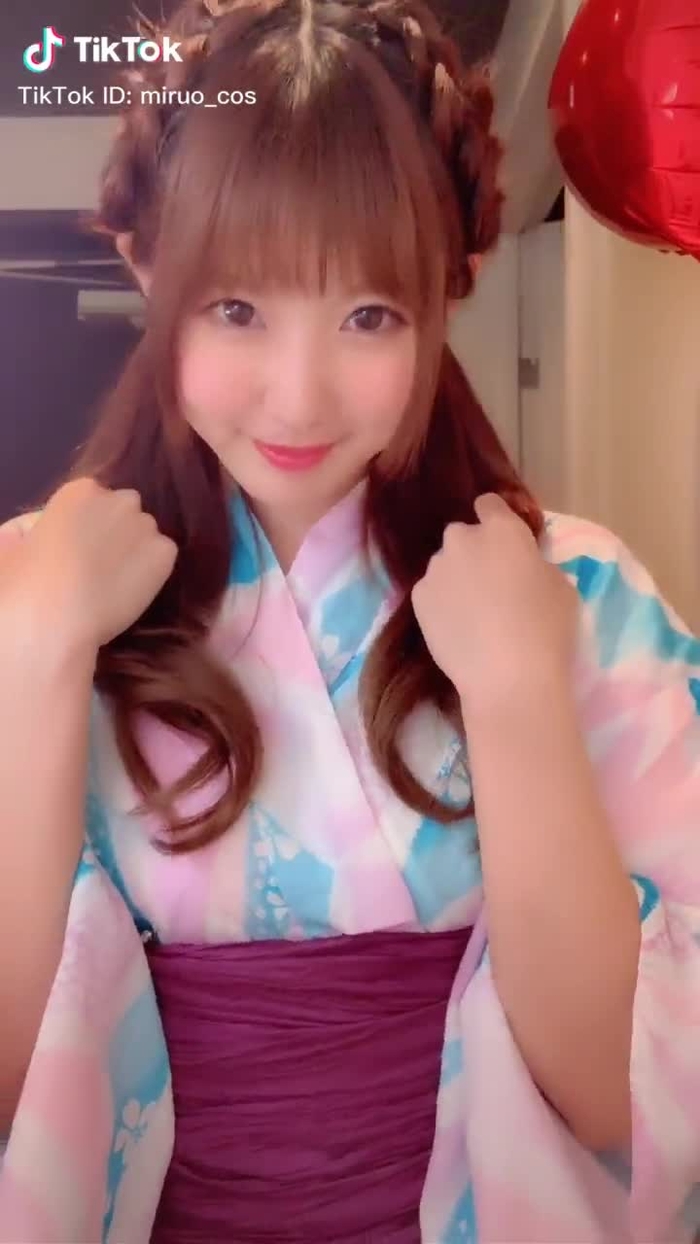 具体的に褒められたい女() #和牛 #ネタ #コスプレイヤー #リップシンク #浴衣 #tiktok夏祭り #花火 #大人の趣味時間 #cosplayer #kimono #thisisjapan