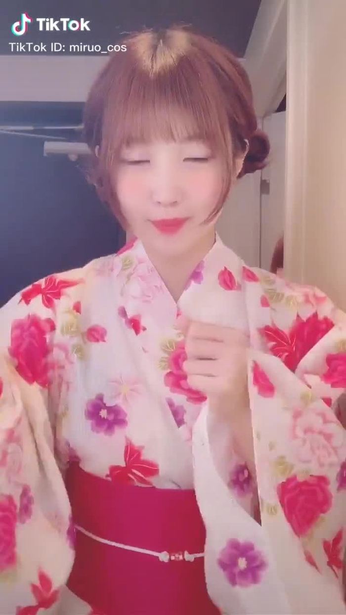 お分りいただけただろうか…？ #め組ダンス #浴衣 #コスプレイヤー #背後注意 #おすすめのりたい #kimono #thisisjapan #cosplayer