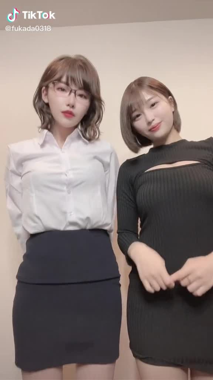TikTok (ティックトック) で 深田えいみ (@fukada0318) の動画を見る 70