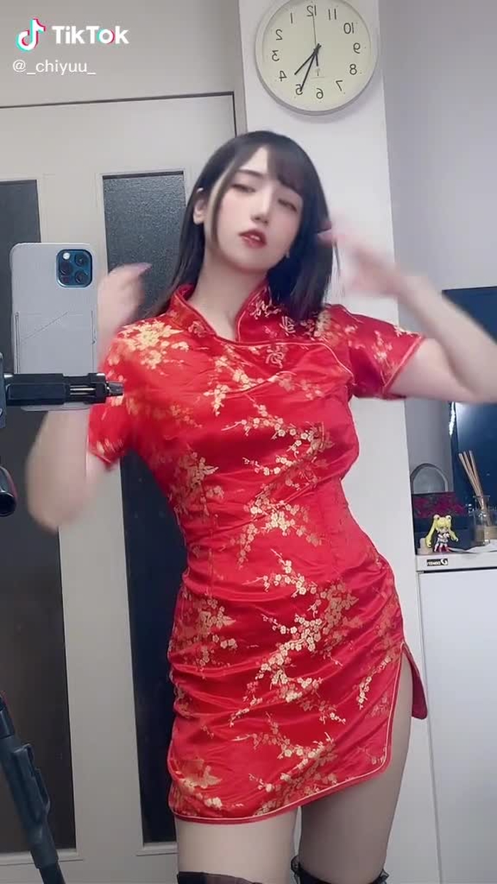 TikTokに第五人格やってる人どのくらいいるの〜？☝🏻 なに使ってるか教えて！