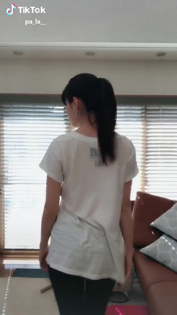 ウエスト56cm✌️#筋トレ女子＃くびれ #ダイエット
