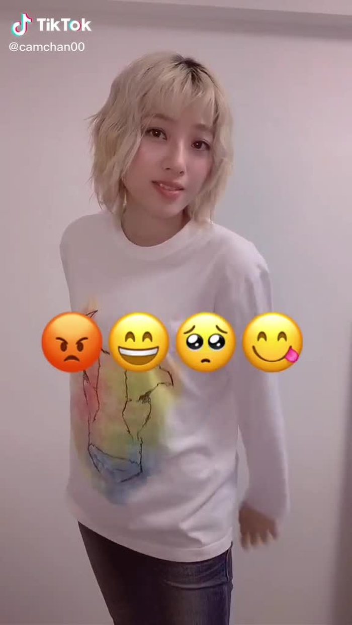私のデザインした Tシャツ届いたぁー😆