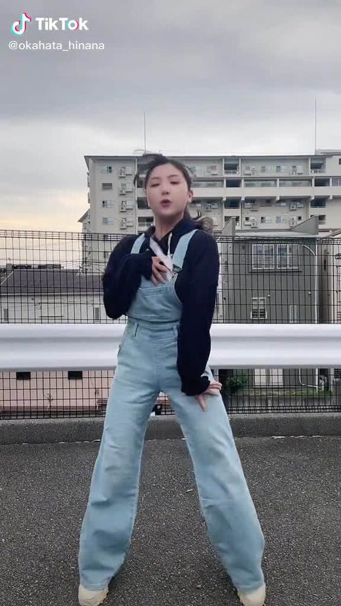 #PingPongChallenge ☺️❤️‍🔥#pingpong #HyunA #hyunaanddawn #현아#도전#おすすめ乗りたい #流行りに乗ってみた #dance #fyp #kpopfyp #kpopdance