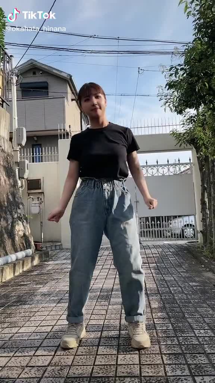 今日も暑いね？😨#流行りに乗ってみた #髪に触ってキメハート #おすすめ乗りたい #運営さん大好き #fyp