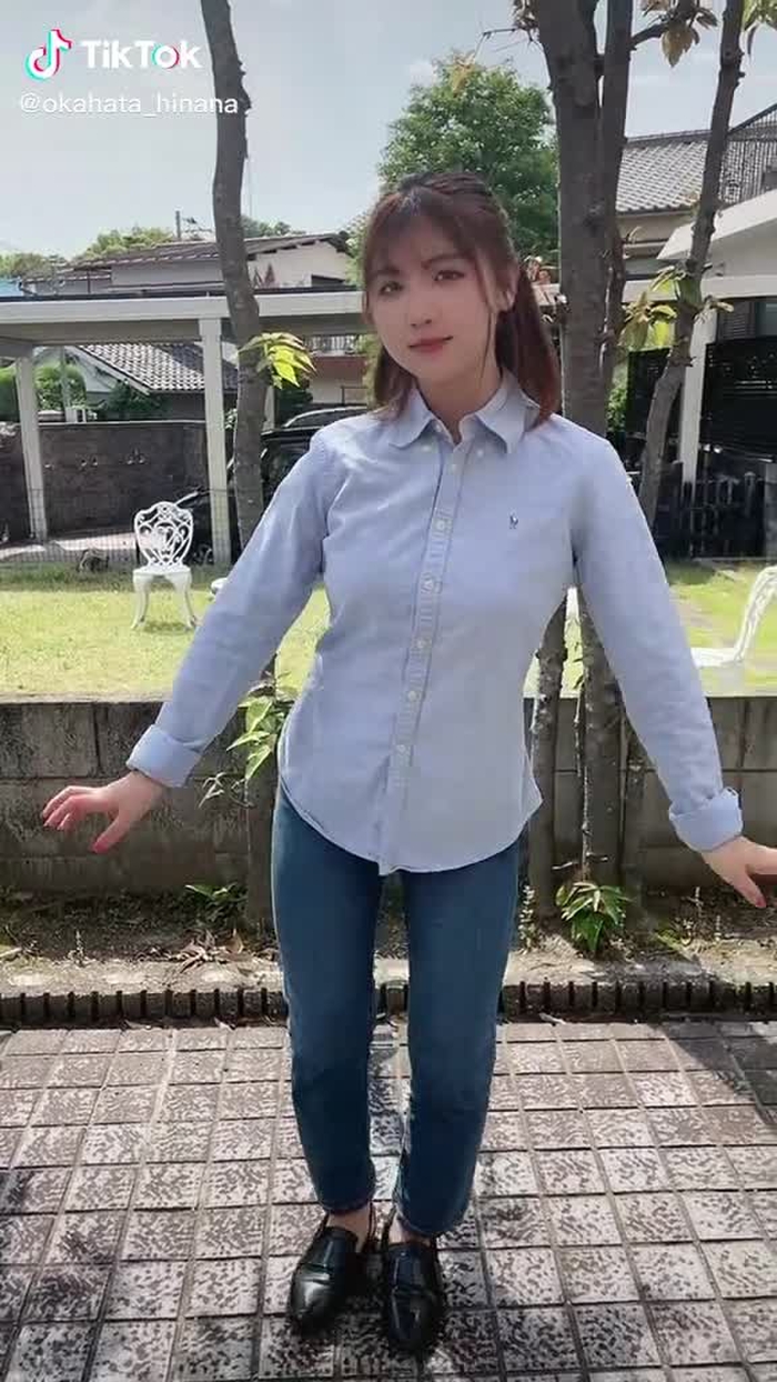 可愛い曲だね☺️💞#踊ってみた #おすすめ乗りたい #運営さん大好き #dance #楽しい毎日 #お家で過ごし隊 #おうち時間の過ごし方 #おすすめ曲 #waack