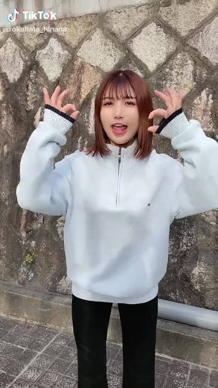 いきなり入ってきてやってくれた可愛い😭😭😭❤️❤️#弟が可愛すぎる #おすすめ乗りたい #運営さん大好き #ローカルカンピオーネ🗾👑 #トレンド #ブルマとランチ行きたい #BlumatoLunch #BLOOMVASE#弟#姉弟#弟可愛い #tiktokに春が来た #楽しい毎日