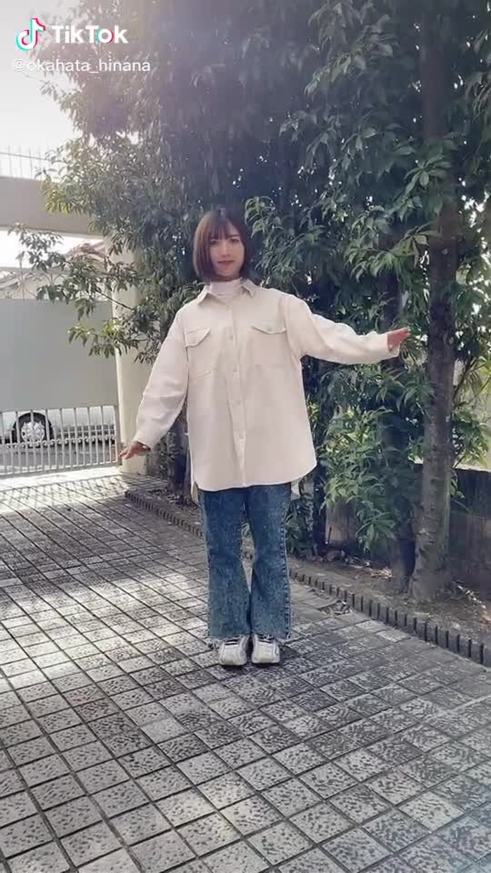 かっこ良い振付だ😳#エイジチャレンジ #アニメを作ってみた #昭和に憧れる #TikTokXmas #クリぼっち #tiktok教室 #dance#ダンス#クリスマス#おすすめ#トレンド