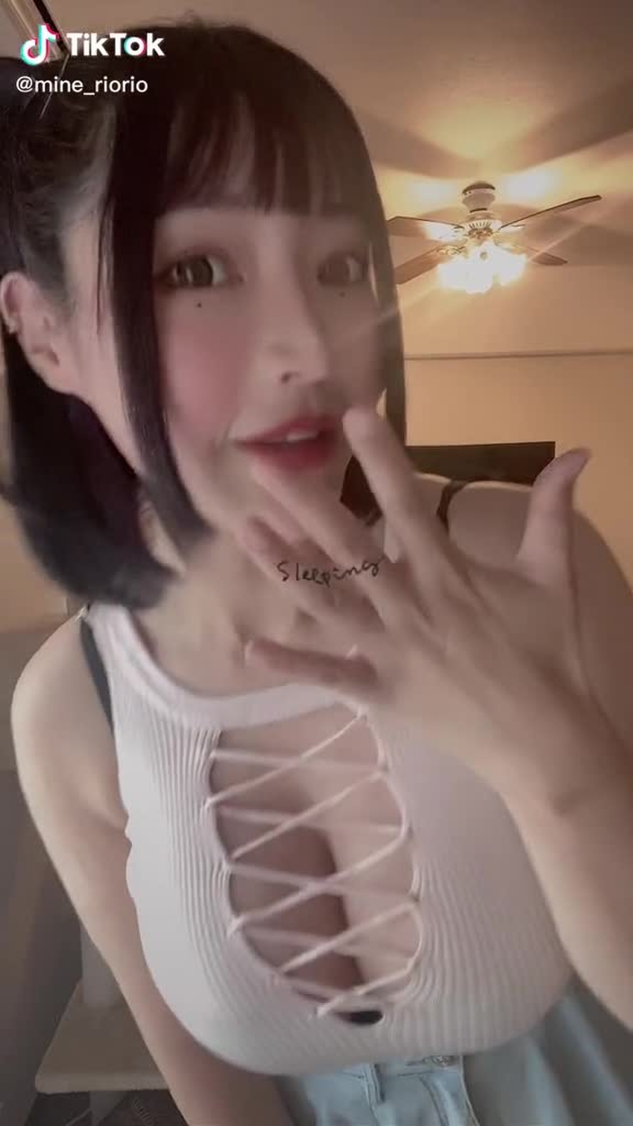 🤭💓  #たわわ #グラビアアイドル #みねりお #おすすめのりたい