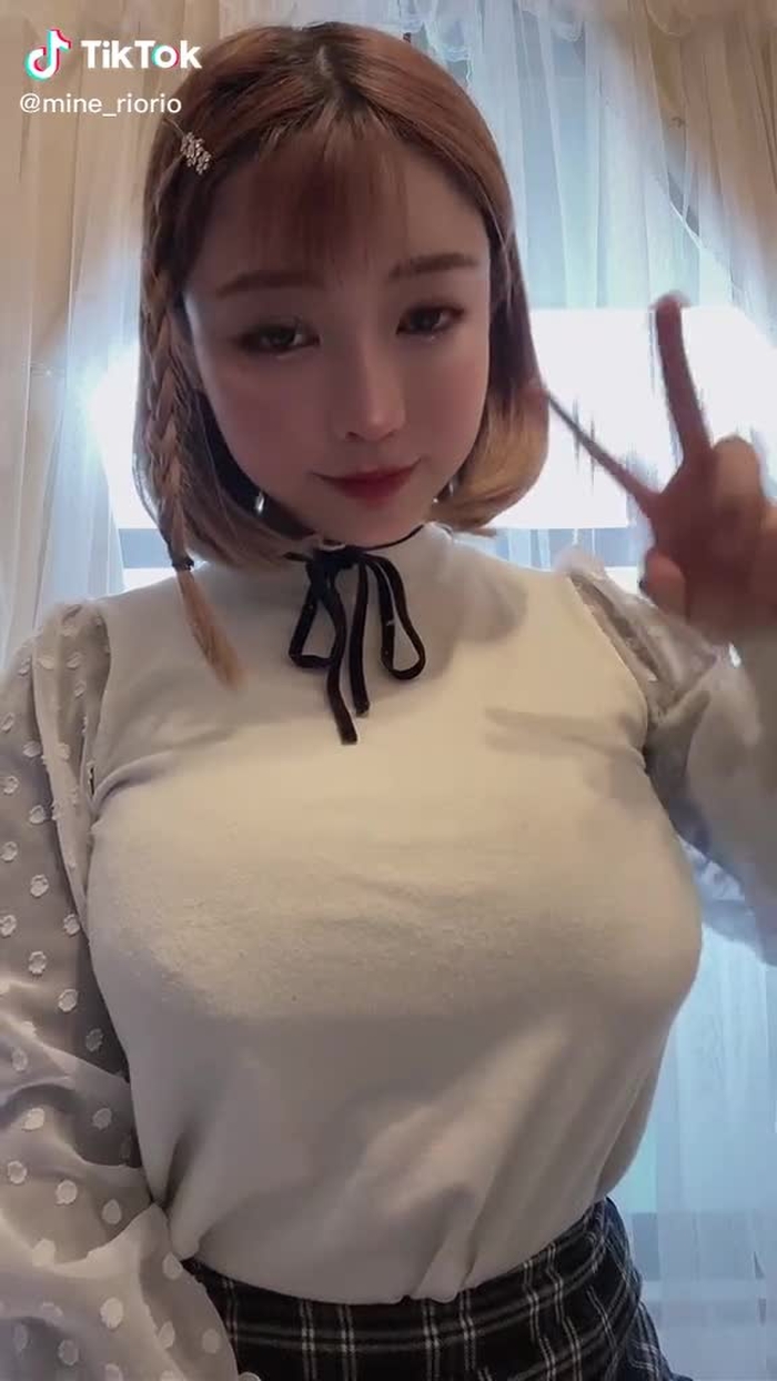 謝謝🐼🙏🏻💕 #ホワイトティー #謝謝 #グラビアアイドル #おすすめのりたい