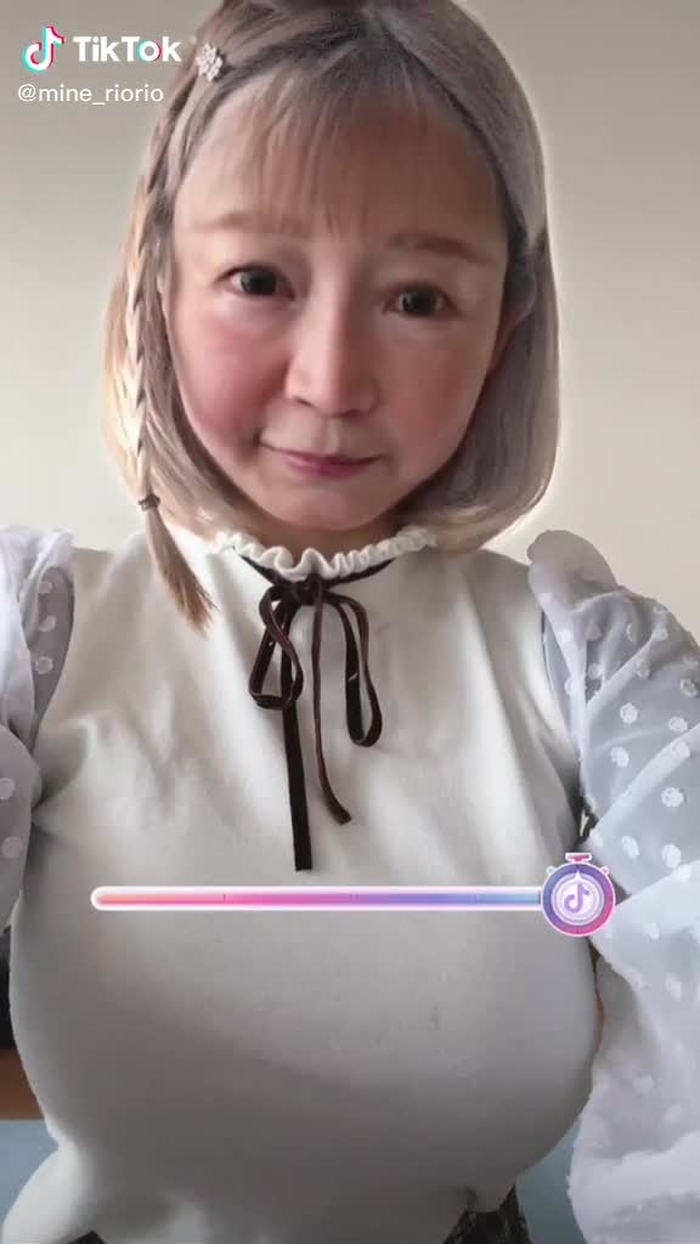 #エイジチャレンジ してみた👵👧🏻👶✨ #グラビアアイドル #オススメのりたい #