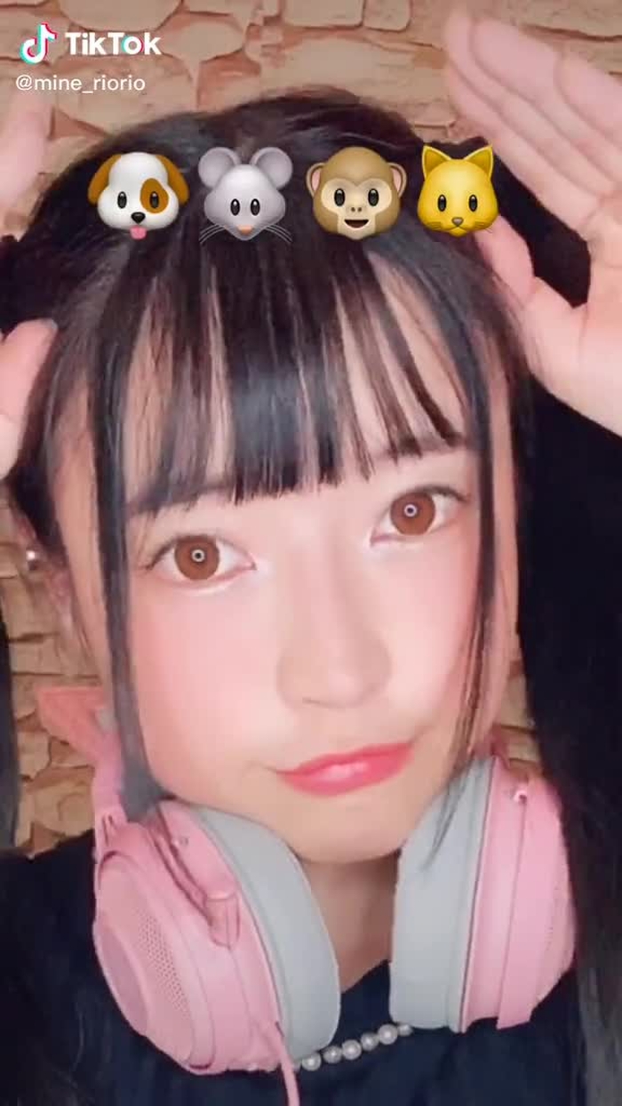 18時～イチナナ配信します❣️🙋‍♀️ #顔だけどあっぷ #動物モノマネ #おすすめのりたい #グラビアアイドル