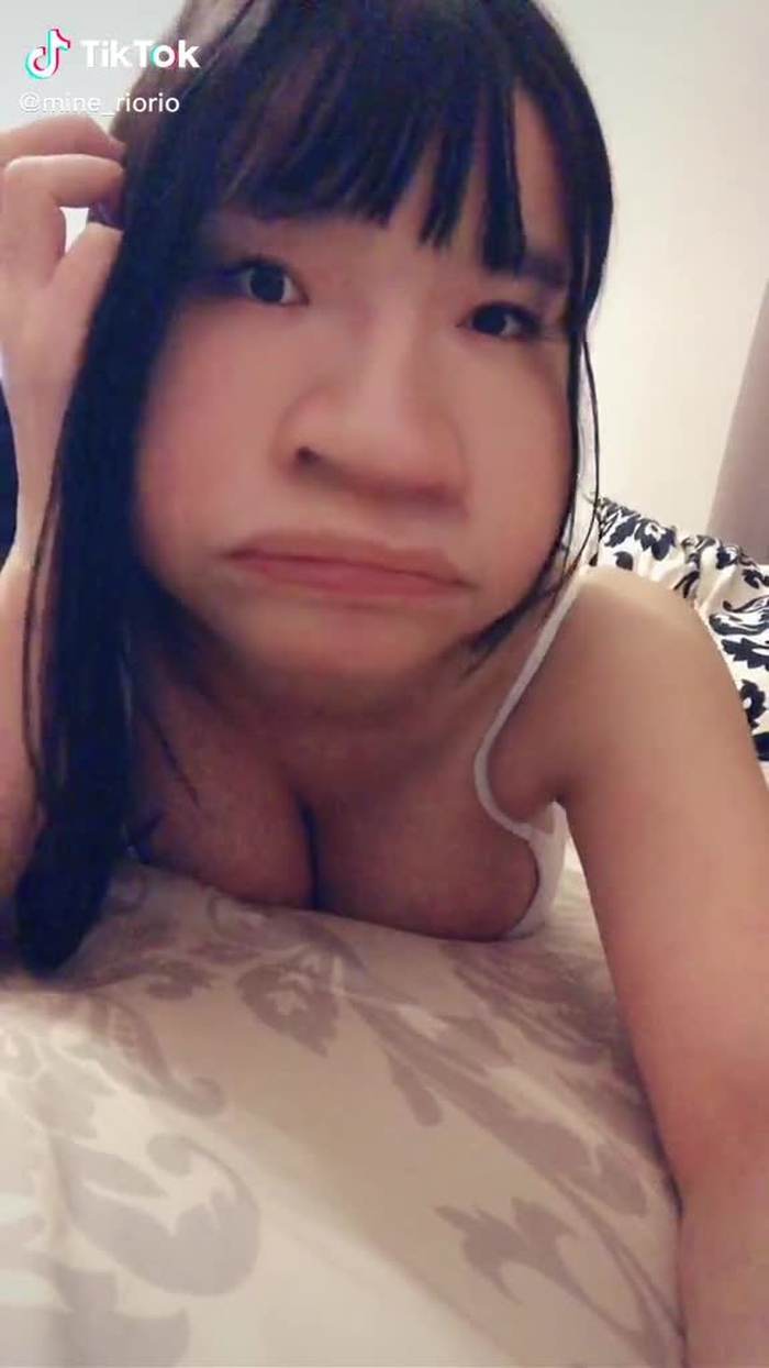 今日は、スッピン😂 #ブサ顔変身 #スッピン #グラビアアイドル #おすすめのりたい