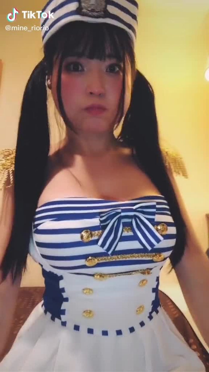 久しぶりの、セーラーコスチューム🙋‍♀️⚓︎💕︎#プラマイ50kg #コスプレ #ツインテール #グラビアアイドル #おすすめのりたい