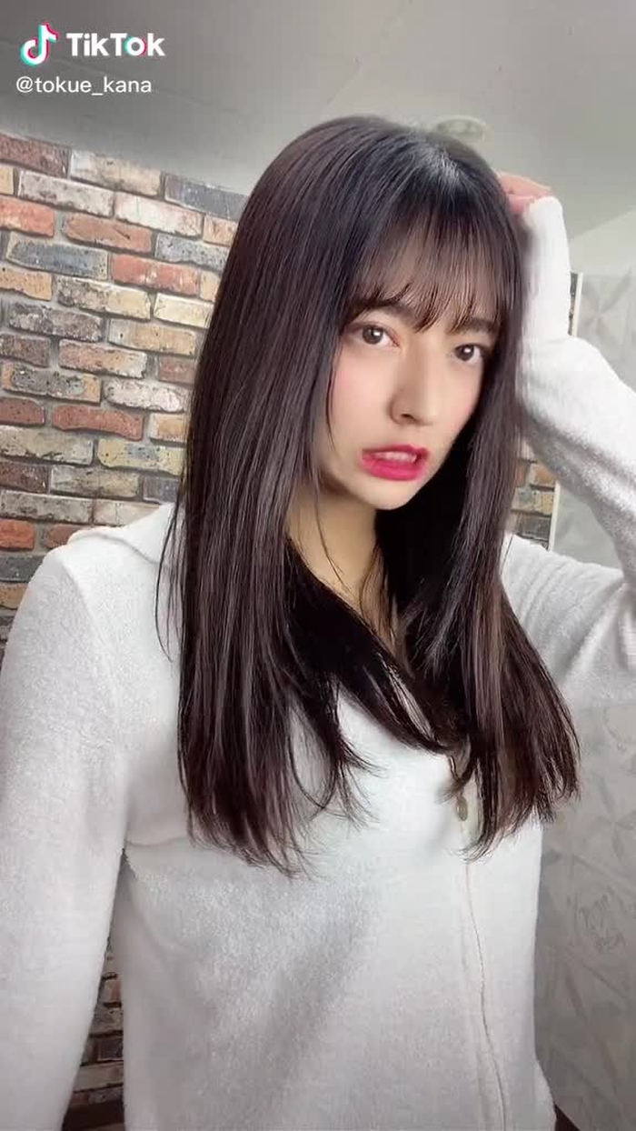 すとれーとと巻き髪どっちが好き??❤︎ #おすすめ #fyp #foryou #グラビア