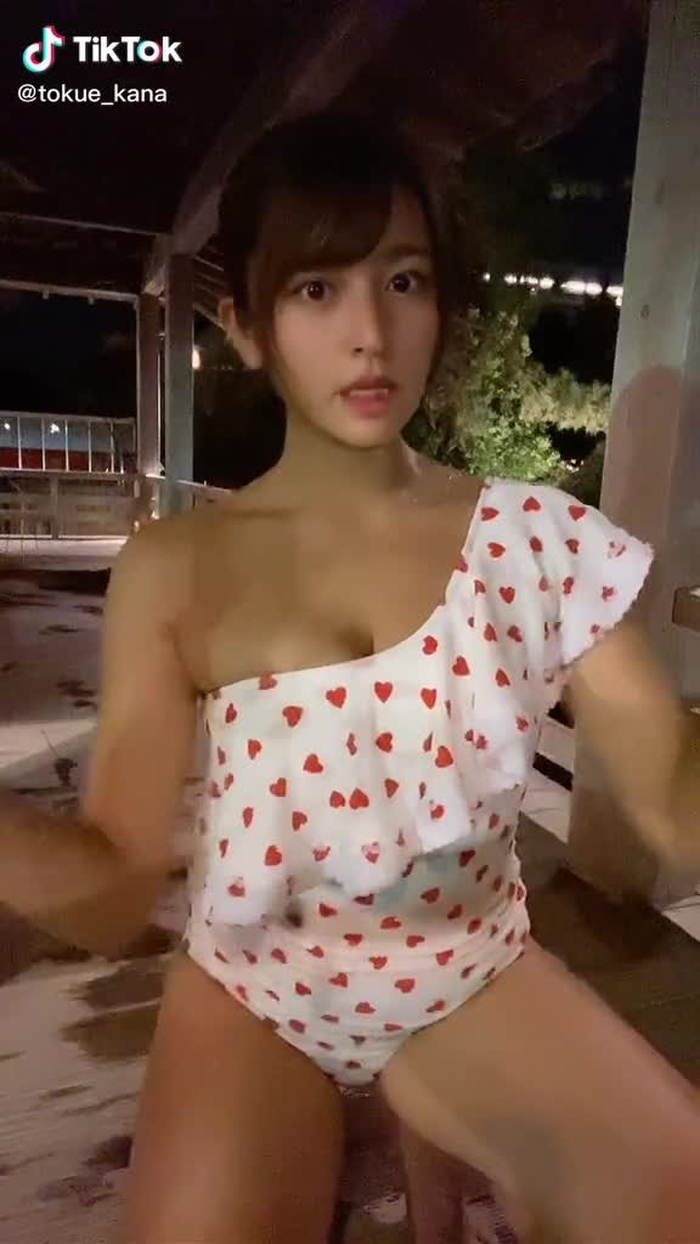 水着で撮る定番みたいになってる💓　#アイラブユー #tiktokハロウィン #おすすめ #foryou #fyp