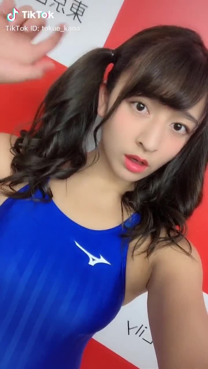 新しく買った競泳水着🙈　#tiktokハロウィン #おすすめ #競泳水着 #水着 #グラビアアイドル