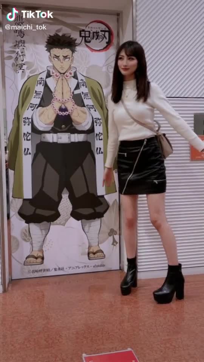 上手くなった…？#dancechallenge #ミニスカ #生脚