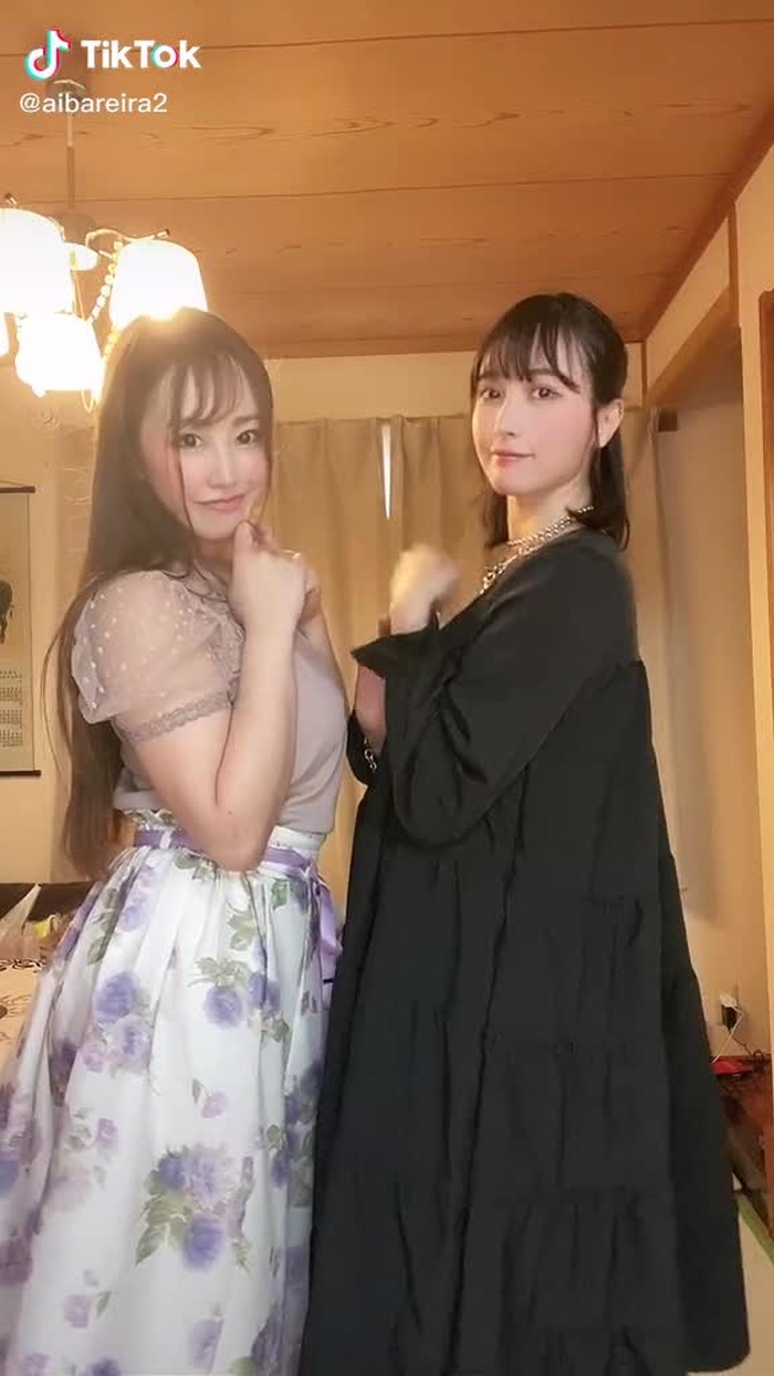 @shirarira ちゃん　可愛いー2人でも撮ったよ💓　#グラビアアイドル　#モデル　#グラビア　#腰振  #こし振りダンス