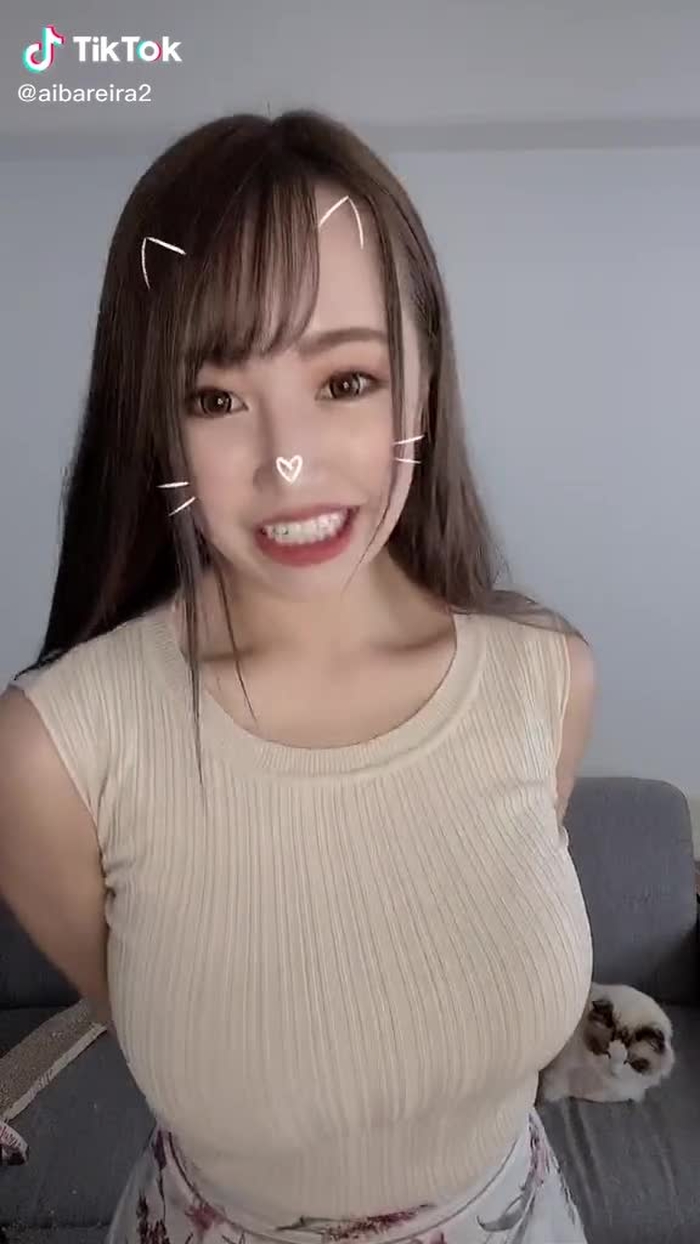 1週間お疲れ様💓　#あいうえお金ちょうだい #TikTok3周年 #tiktok教室 #お金　#ヒモ　#ニート　#グラドル　#グラビアアイドル　#華金　#華金の楽しさを知る