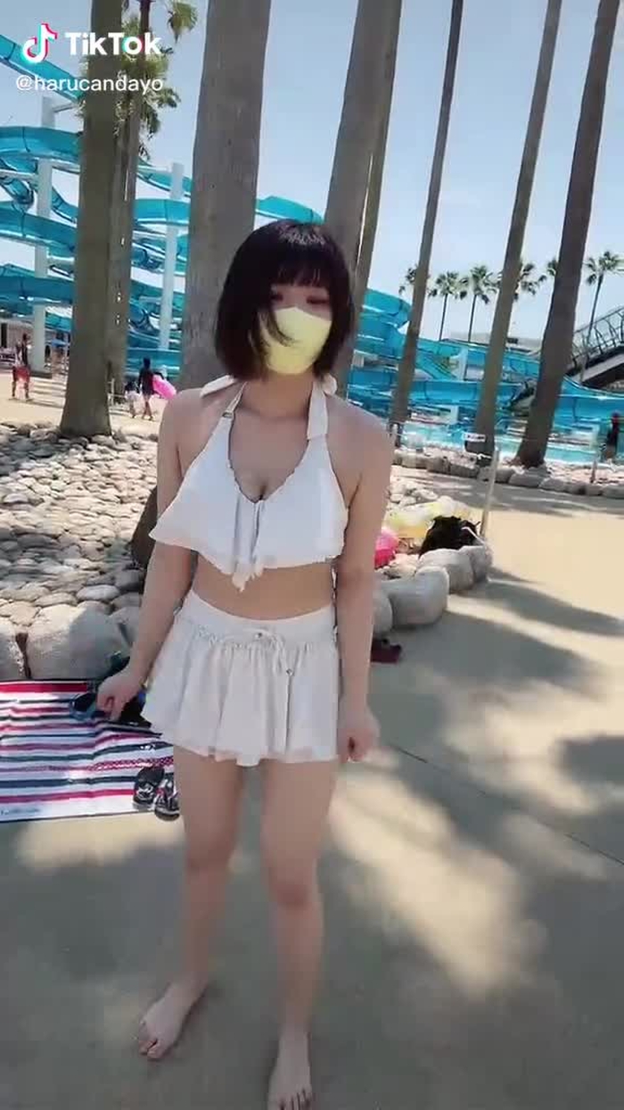 後ろの紐が取れたことに誰も気づかないであろう？　#ルナルナダンス ＃音聞こえなくてできなかった