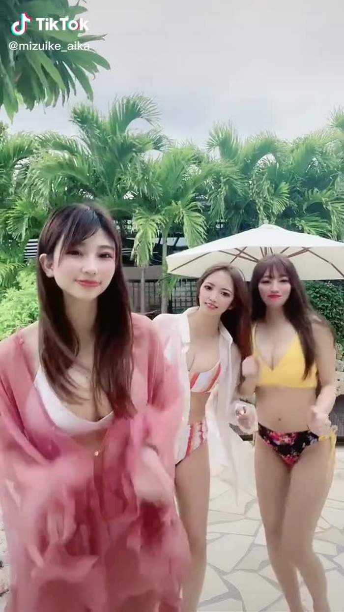 いいね押してくれる、、よね？😘#矢印3回タップ #矢印を素早く3回押してみて