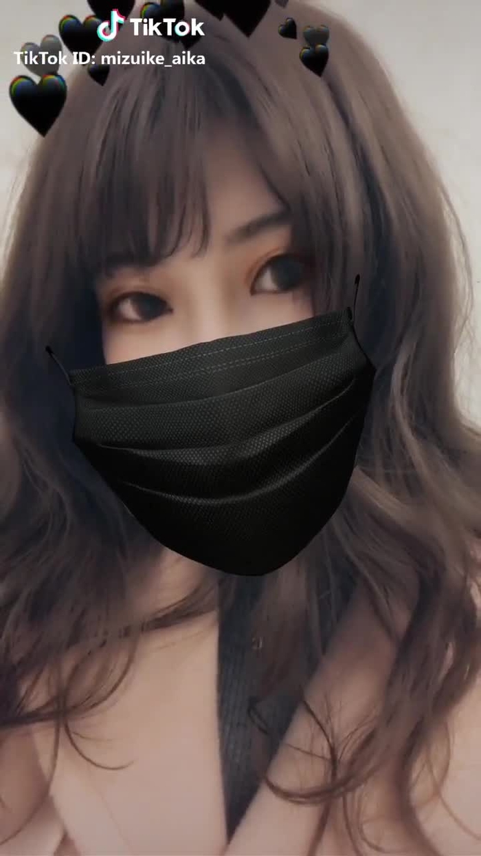 頭を振るものだと思っていた😅 #マスクチャレンジ
