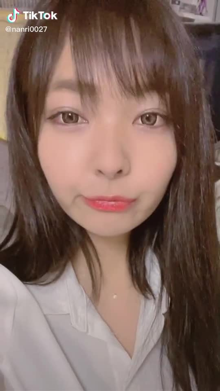 あと少しでフォロワー5千人いくぅ✨フォローしてくれて嬉しいコメントありがとね♪　　　　#顔だけどあっぷ #あと少しで #フォロワー5000人 #ありがとうございます