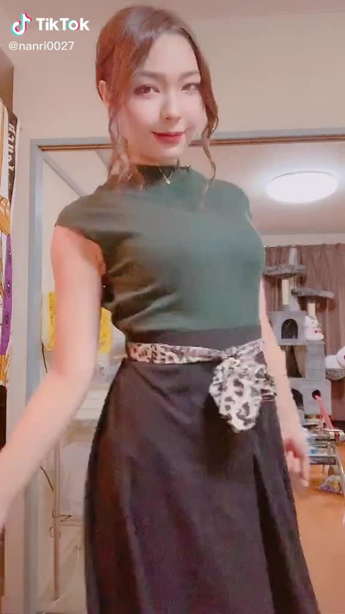 #腰フリダンス #クラブ女子 #誰か連れてって