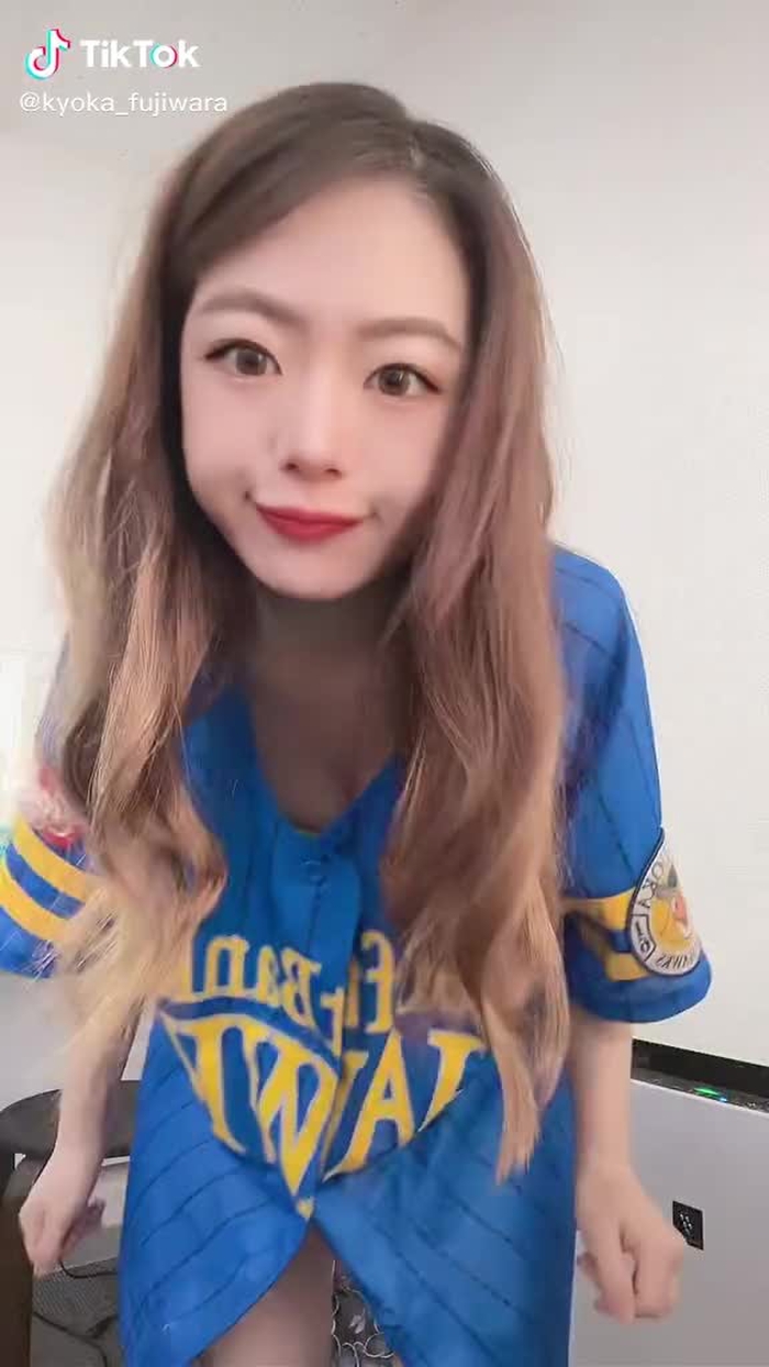 最後までみてね🤫 #MOMOLAND #boomboom