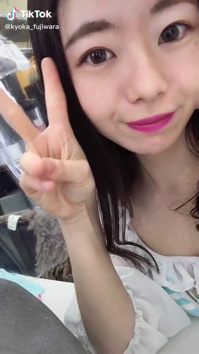 💋　#リップチェンジ #変わってるかな #下手すぎワロタwwwwww