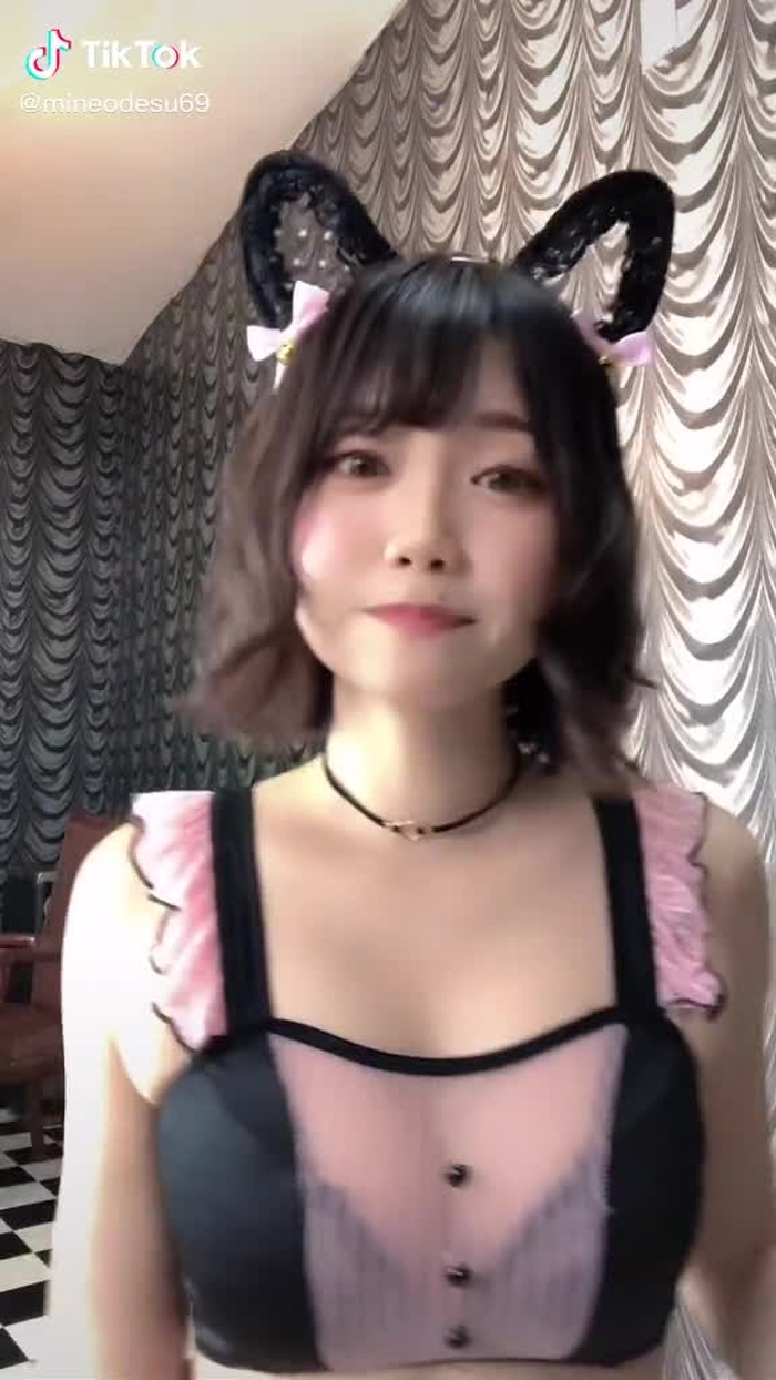 拾ってください🐱#ベルメイク