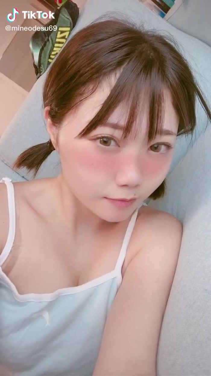 より目だんだん上手くなってきてると思うの！これでも！😇#日焼けしちゃった #毎日投稿