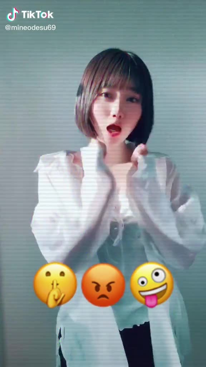 ノーハンド寄り目ができないの、、この動画はこっそりイエスハンドでしのぎました🥺