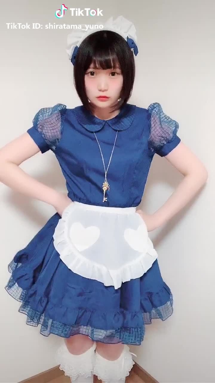 #一見踊ってるだけに見える人 #シュール #グラビア #福岡 #おすすめのりたい