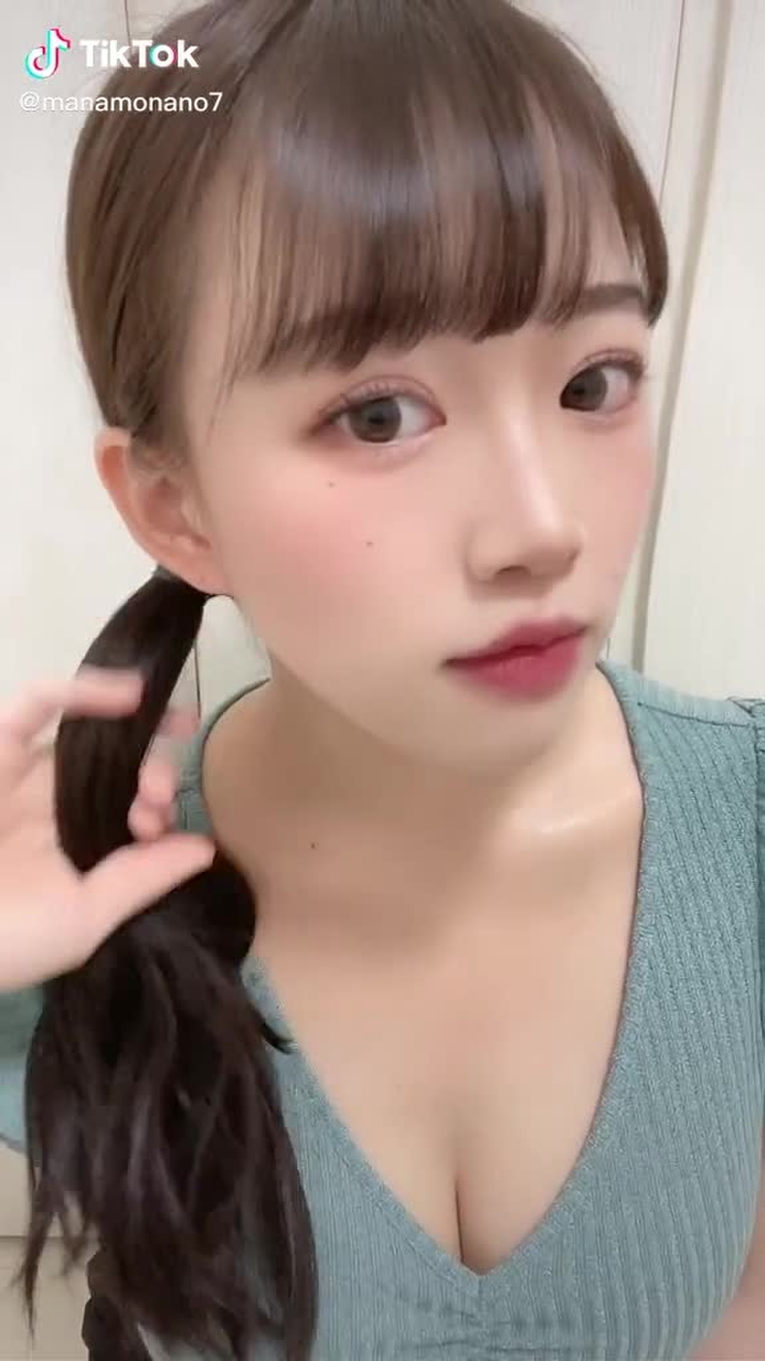 共有のインスタおして最初に出てくる人は自分のアカウント一番チェックしてる人？😳😳😳#おすすめ