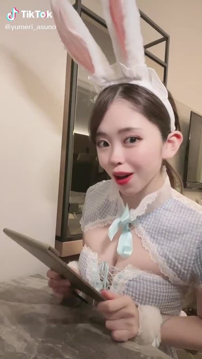 #ご注文はお決まりでしょうか #だからそれハンバーガーですよね