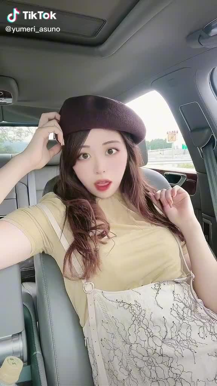 #超chillなラッパー #グラドル #グラビア