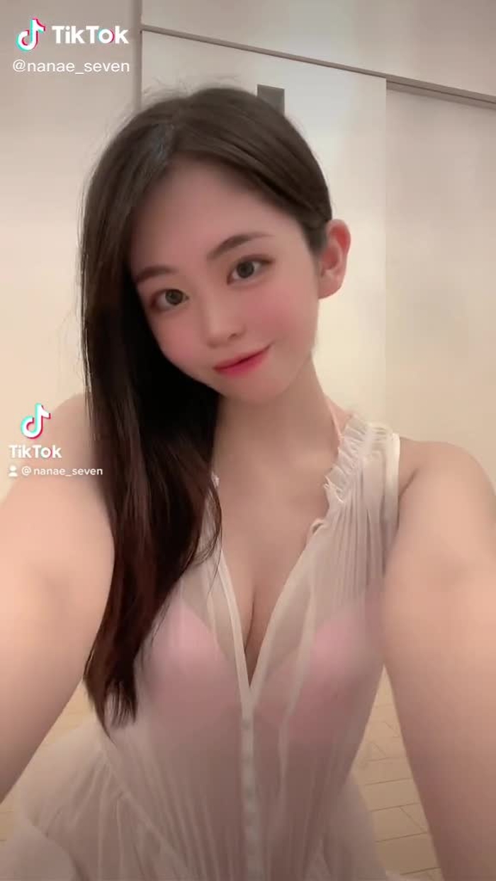 #ぴゅぴゅぴゅーん #おすすめにのりたい #部屋着 #パジャマ #黒髪 #ピュピュピュン