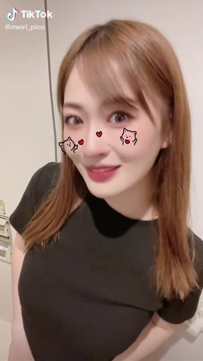 前髪伸びたので美容院いくぞ👊ねえみんな、美容院と美容室どっちで呼んでる？笑 #ハートでキッス