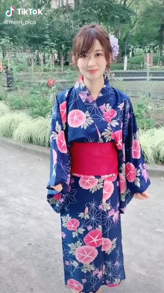 楽天ポイント笑笑 なぜかこの音源ハマってしまった🤣🤣 #楽天ポイントダンス #楽天ポイントパンダフル  #浴衣女子