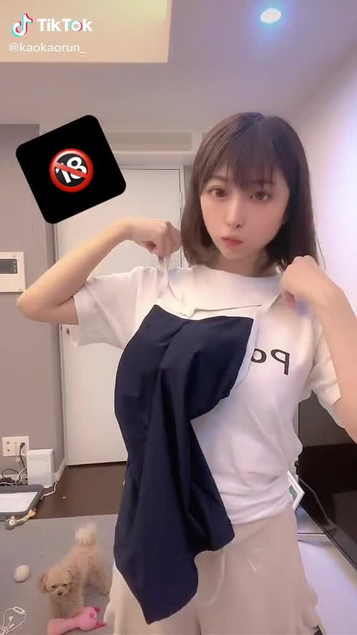 刺激つよめ🤫 #スク水 #変身